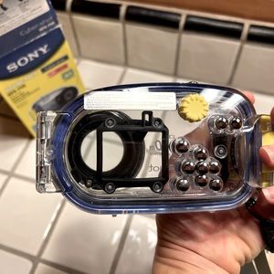 Sony marine pack Cyber-shot MPK-PHB.  EUC used once.